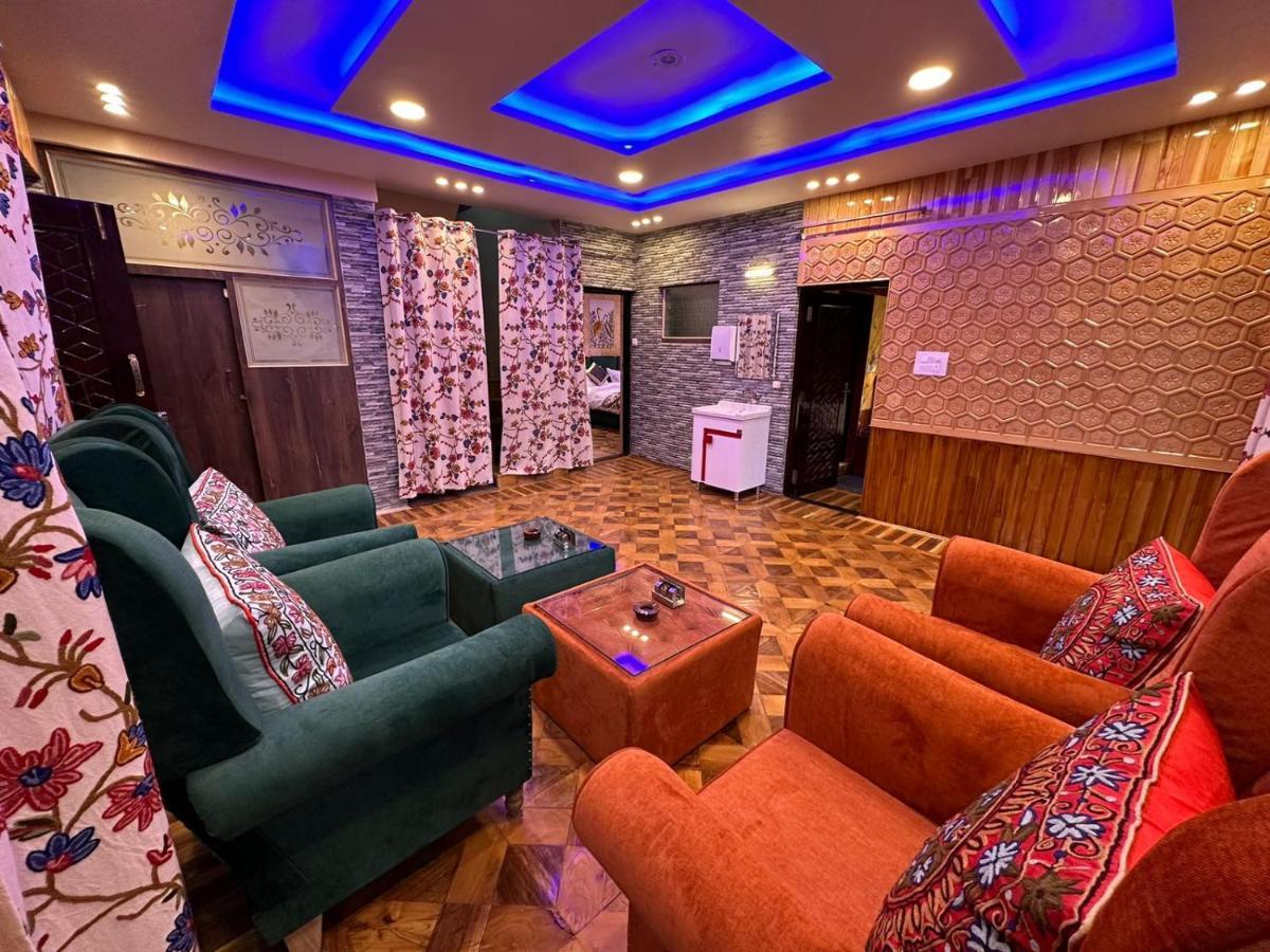 Cliff Cottage Pahalgam, Kashmir Batakut Exterior photo