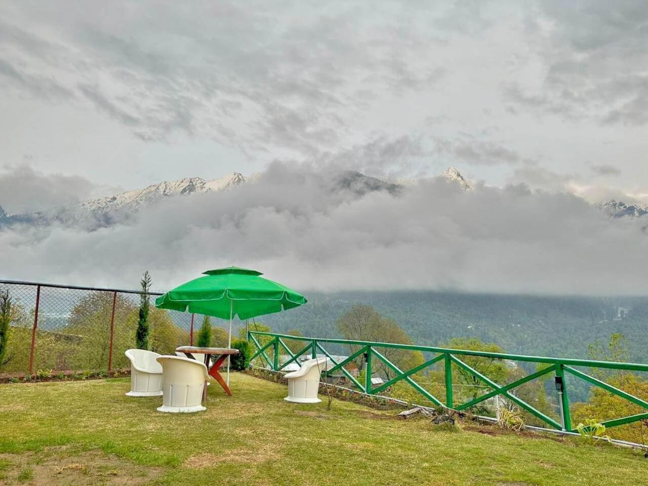 Cliff Cottage Pahalgam, Kashmir Batakut Exterior photo