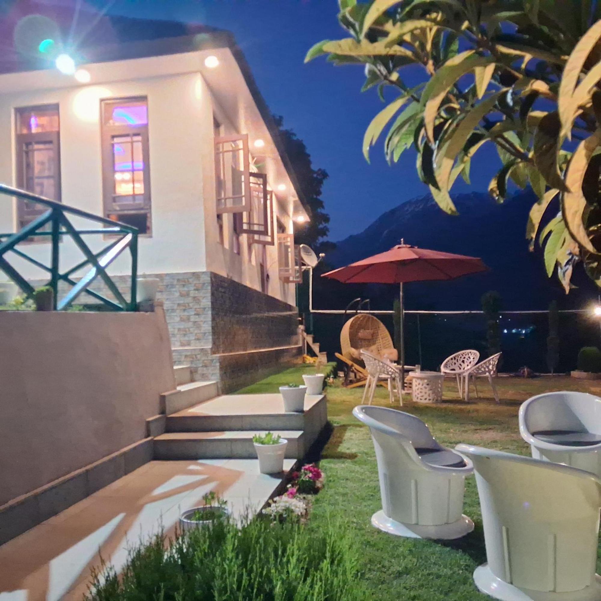 Cliff Cottage Pahalgam, Kashmir Batakut Exterior photo